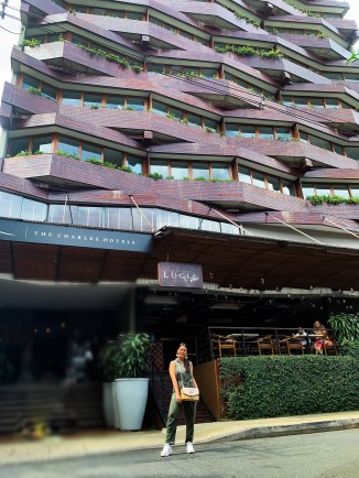 Facetune_08-08-2019-09-31-47